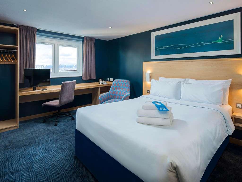 Travelodge Preston Central Habitación foto