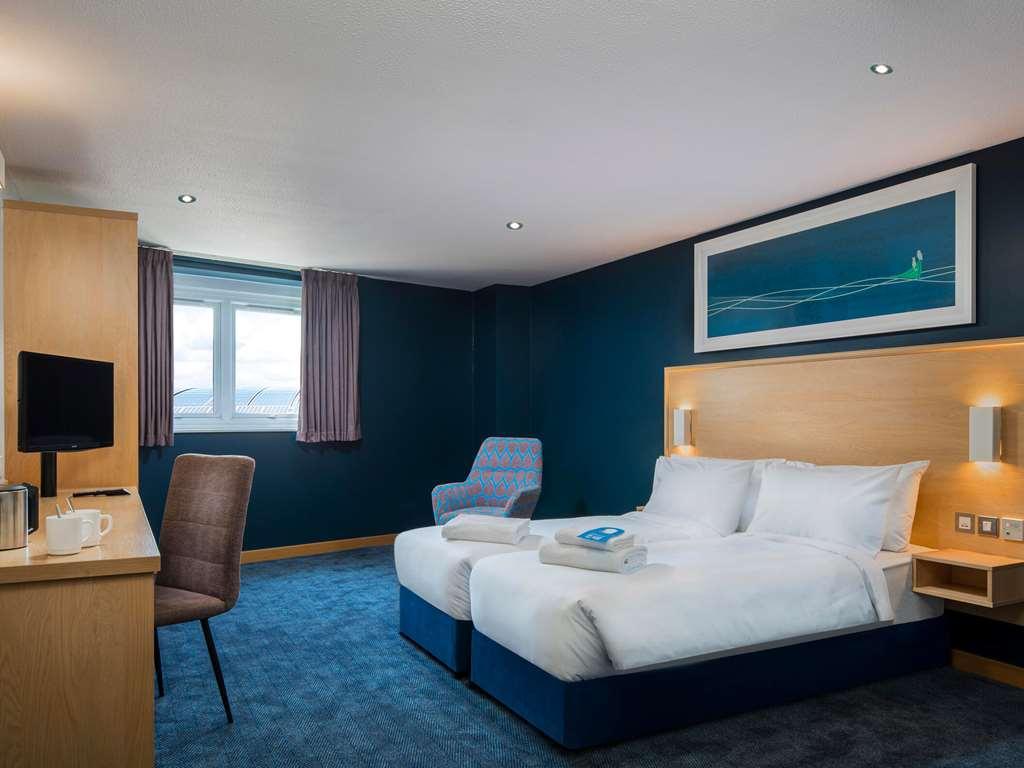 Travelodge Preston Central Habitación foto
